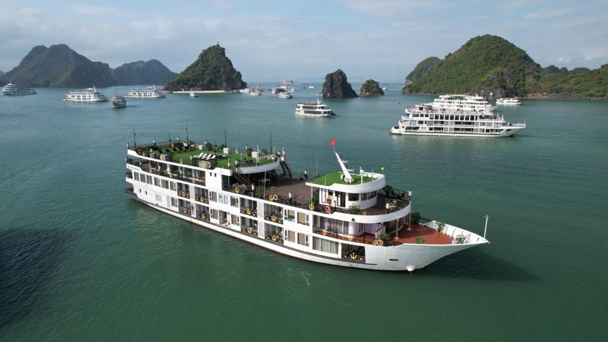 Halong Aquamarine Royal Cruise Hotel Ha Long Luaran gambar