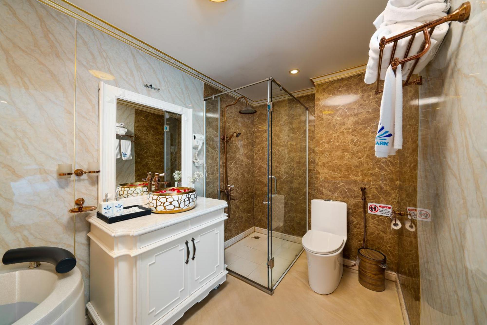 Halong Aquamarine Royal Cruise Hotel Ha Long Luaran gambar