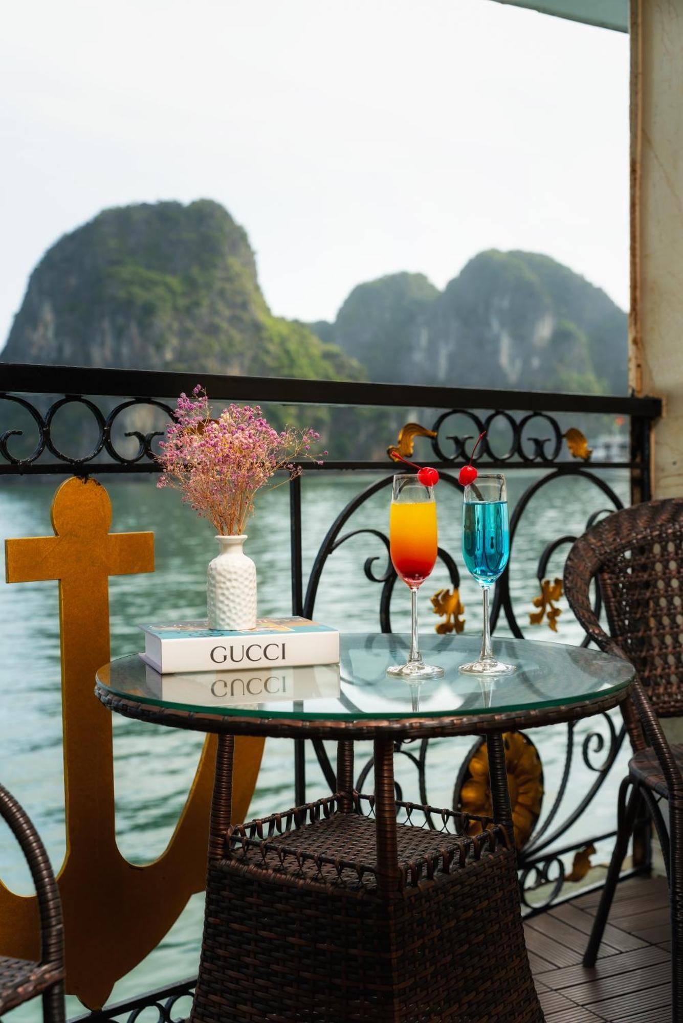 Halong Aquamarine Royal Cruise Hotel Ha Long Luaran gambar